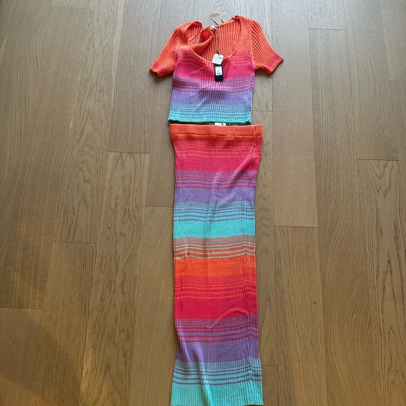 *NWT* Fashion Nova Blind Love Multi Skirt Set - Picture 5 of 6